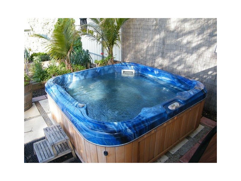 11a Tatachilla Road, Mclaren Vale SA 5171