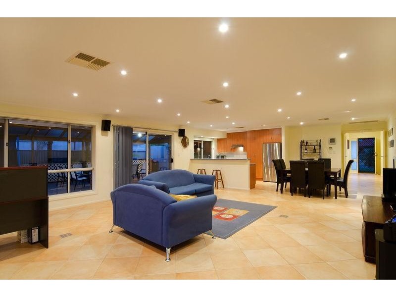 37 Gifford Terrace, Seaford SA 5169