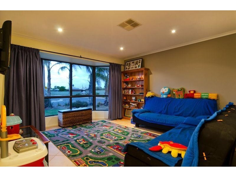 37 Gifford Terrace, Seaford SA 5169