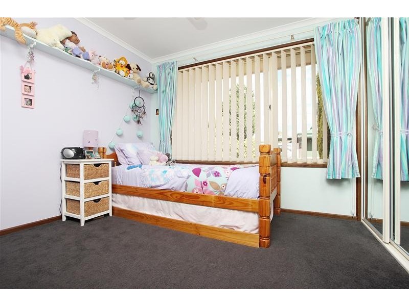 1 Coral Court, Seaford Rise SA 5169