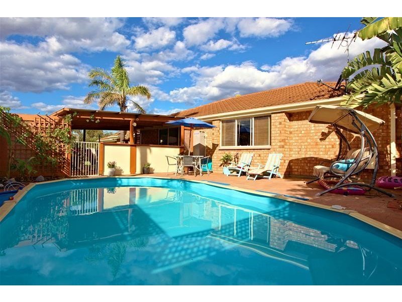 1 Coral Court, Seaford Rise SA 5169