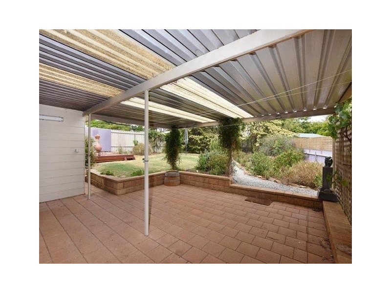 2 Sunnyside Avenue, Maslin Beach SA 5170