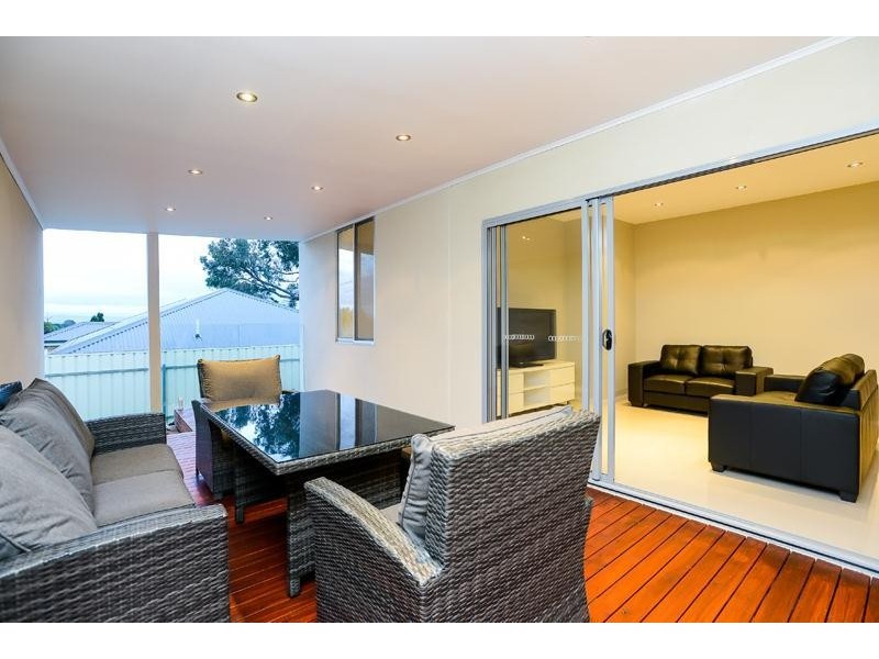 32 Penzance Avenue, Christies Beach SA 5165