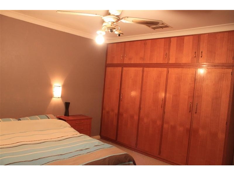 73 Commercial Road, Port Noarlunga South SA 5167