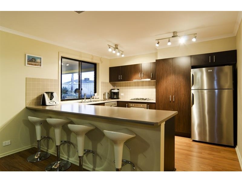 8 Cuttle Street, Aldinga Beach SA 5173