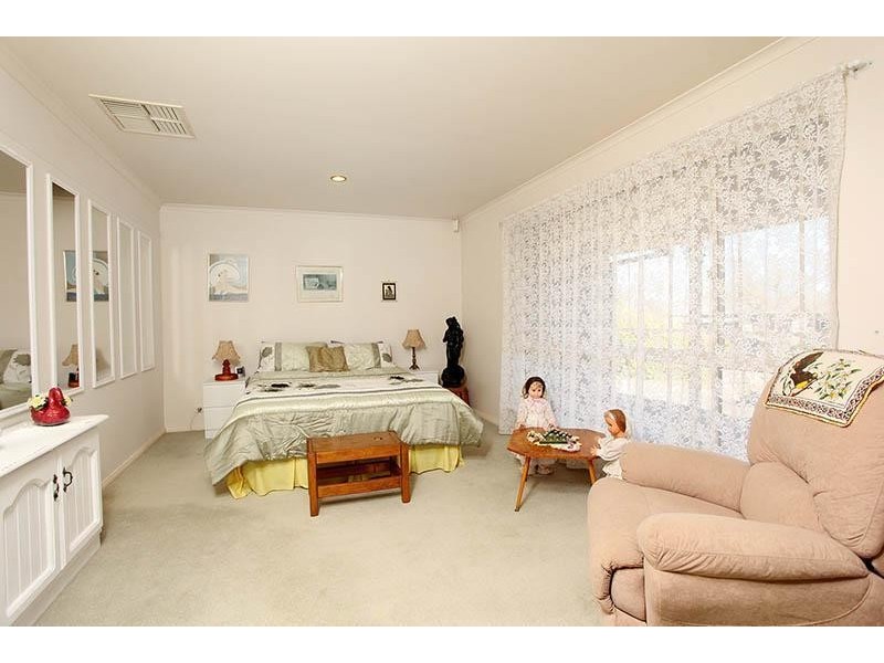 8 Santa Catalina Crescent, Seaford Rise SA 5169