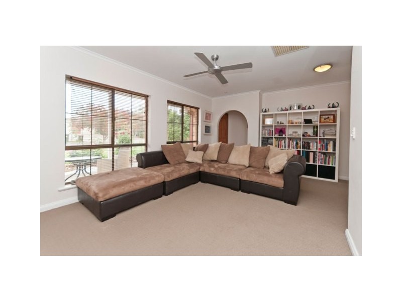 3 Evelyn Sturt Drive, Willunga SA 5172