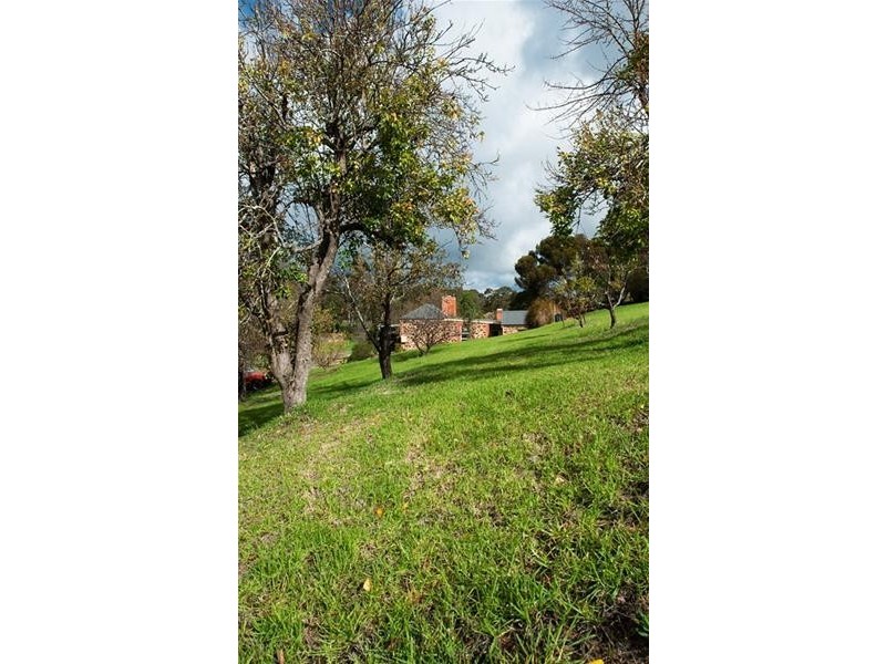 126 Bakers Gully Road, Clarendon SA 5157