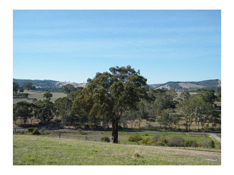 126 Bakers Gully Road, Clarendon SA 5157