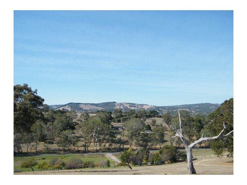 126 Bakers Gully Road, Clarendon SA 5157