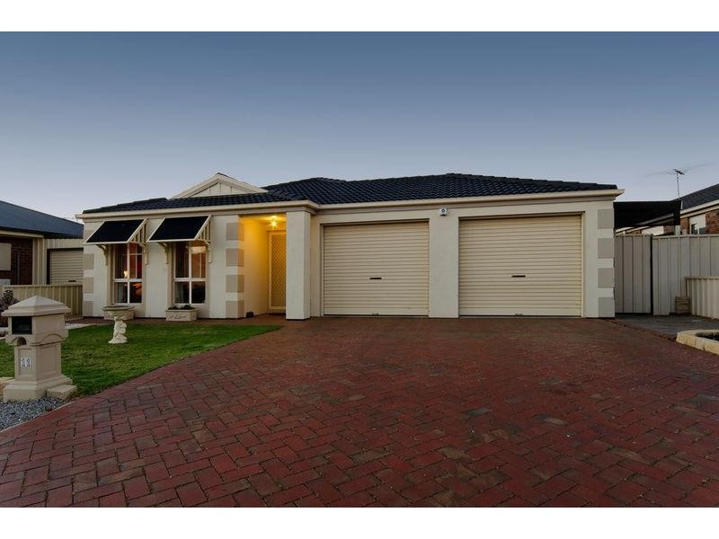 11 Cockle Avenue, Aldinga Beach SA 5173