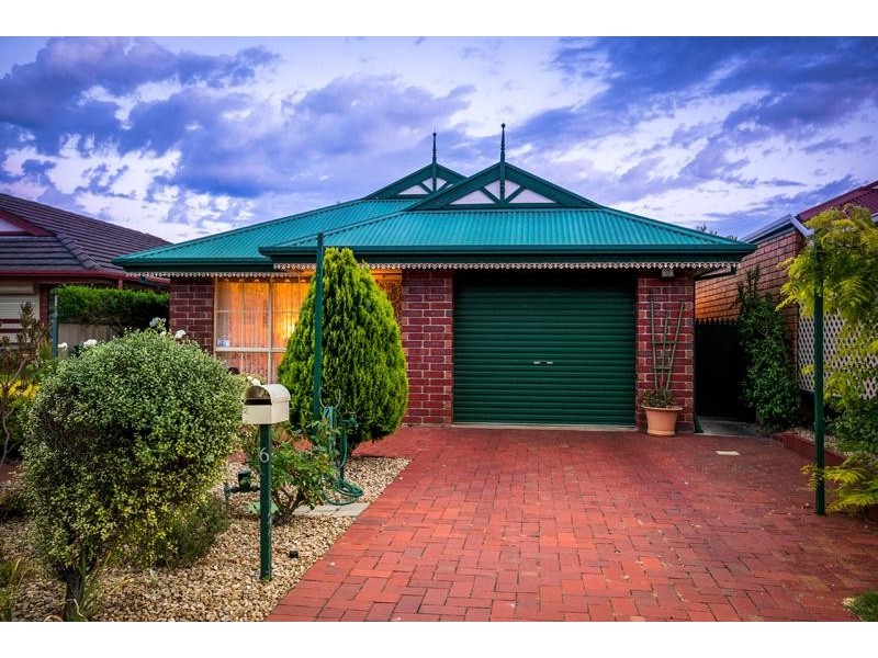 6 Beechwood Grove, Seaford SA 5169