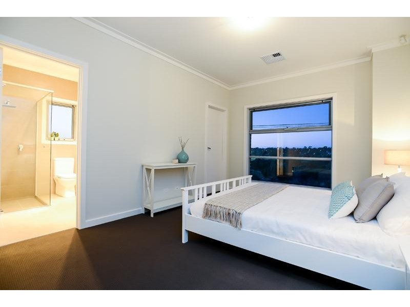 2 & 4/20 Brodie Crescent, Christies Beach SA 5165