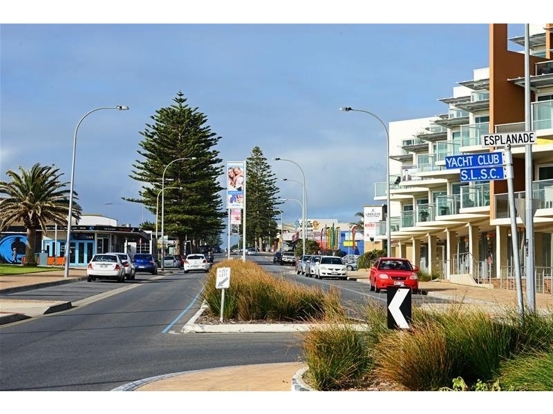 2 & 4/20 Brodie Crescent, Christies Beach SA 5165