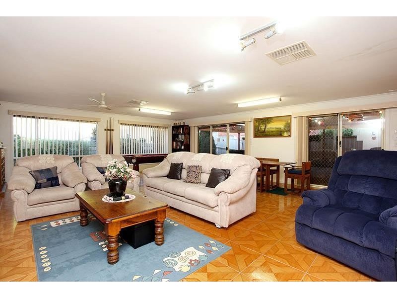 24 Waterford Circuit, Seaford Rise SA 5169