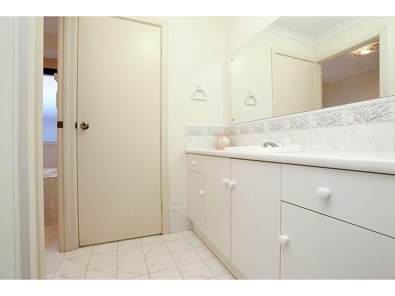 24 Waterford Circuit, Seaford Rise SA 5169