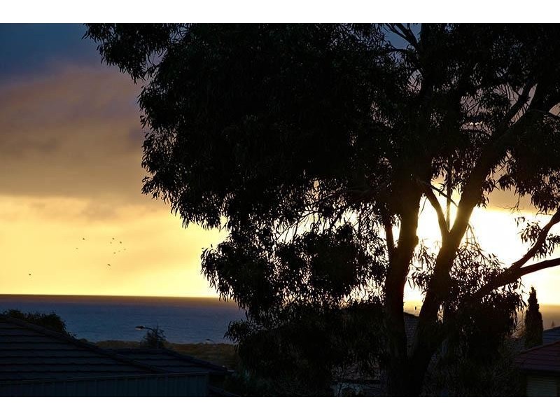 24 Waterford Circuit, Seaford Rise SA 5169