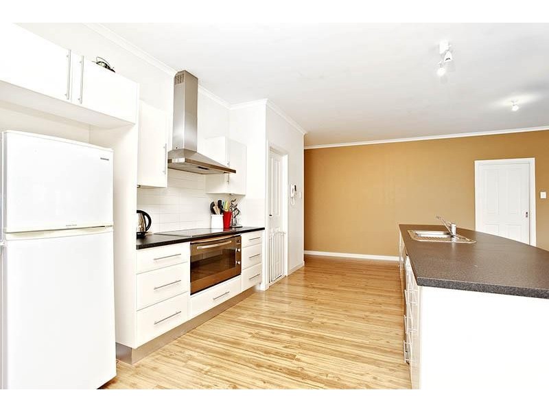 18 Jaguar Avenue, Port Willunga SA 5173