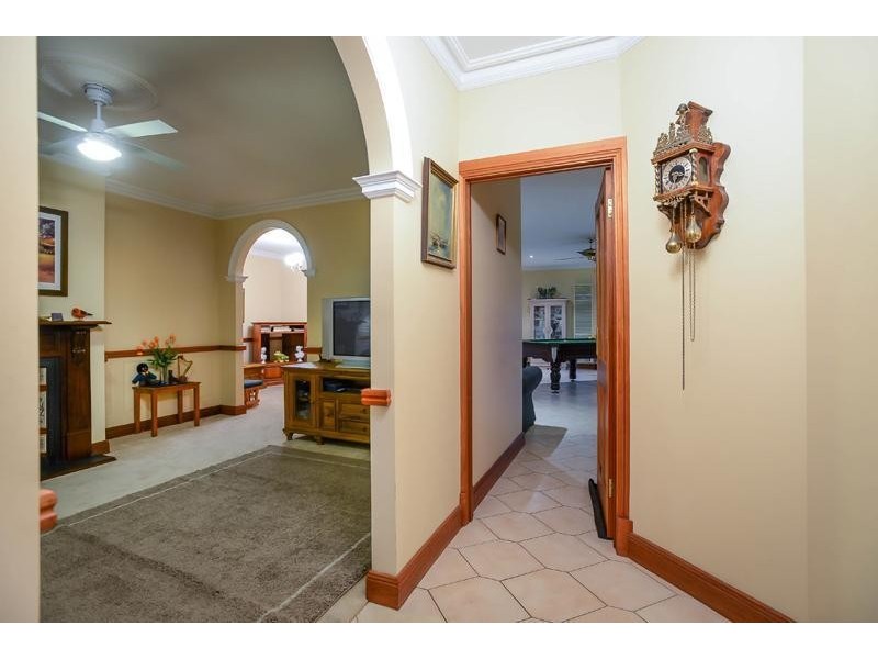 48 Dalkeith Road, Seaford Rise SA 5169