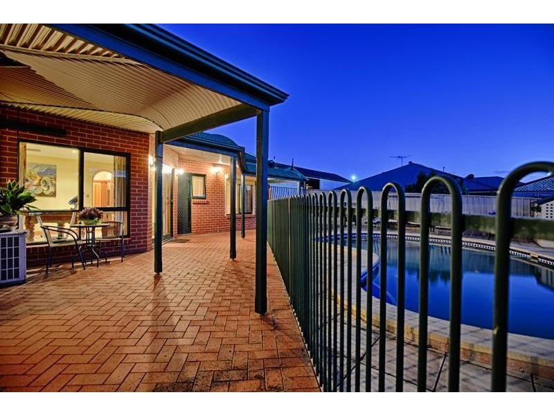 48 Dalkeith Road, Seaford Rise SA 5169