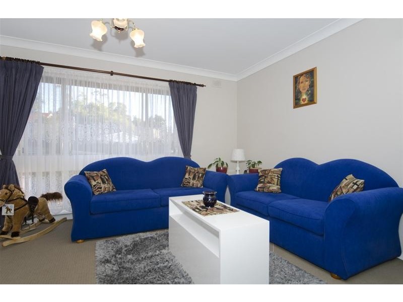 13 Norman Crescent, Hackham SA 5163