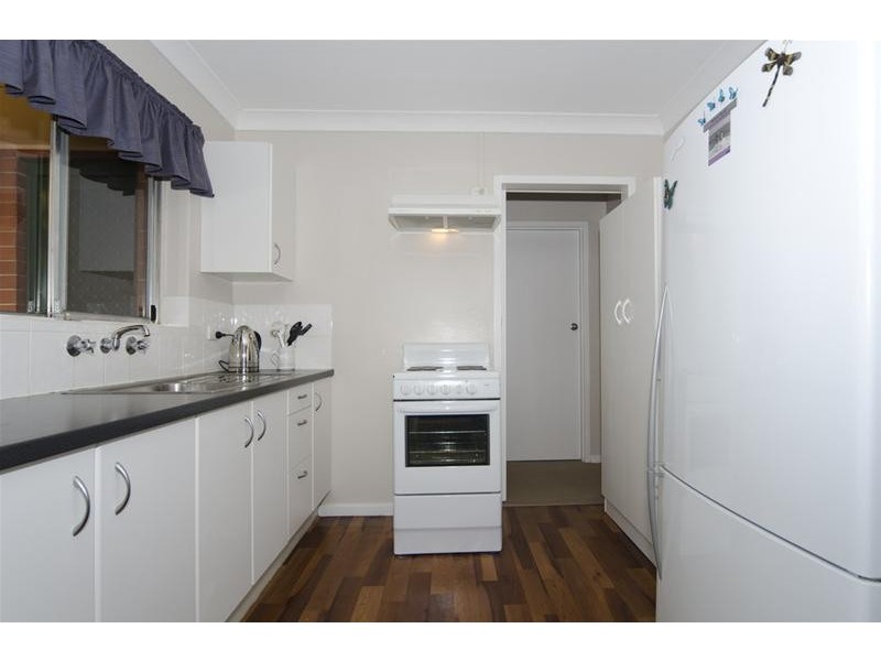 13 Norman Crescent, Hackham SA 5163