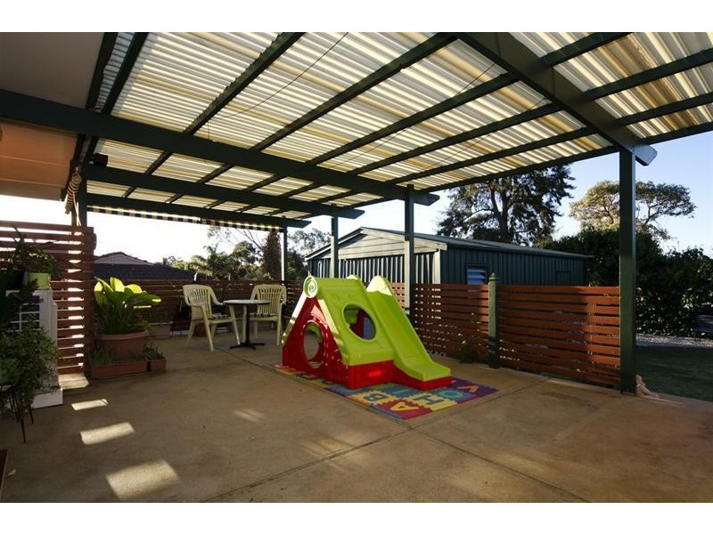 13 Norman Crescent, Hackham SA 5163