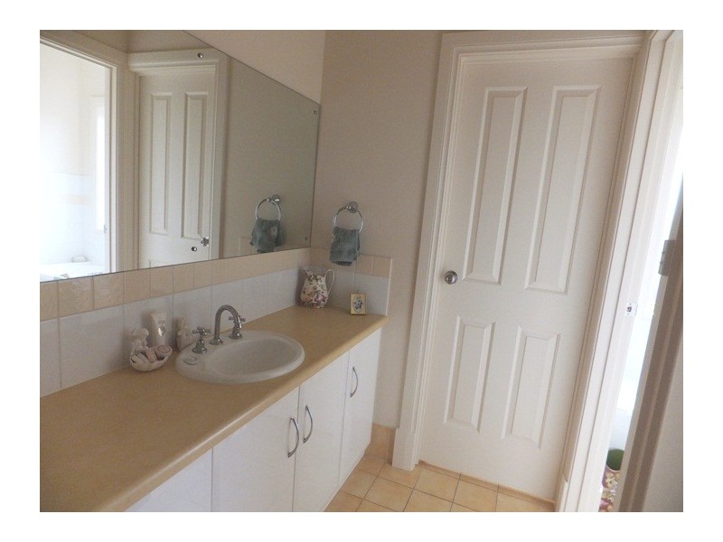 6 Jayden Court, Mclaren Flat SA 5171