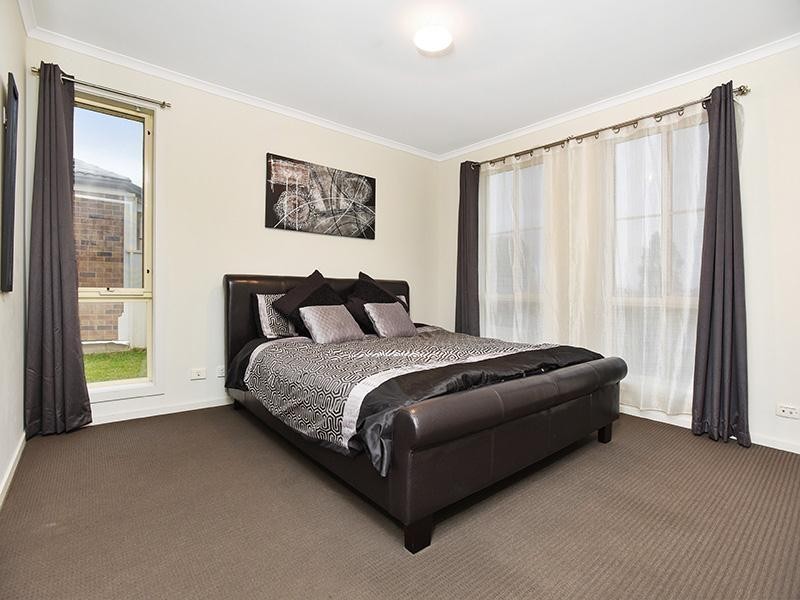 9 Periwinkle Drive, Aldinga Beach SA 5173