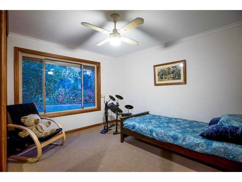 5 Marina Court, Hallett Cove SA 5158