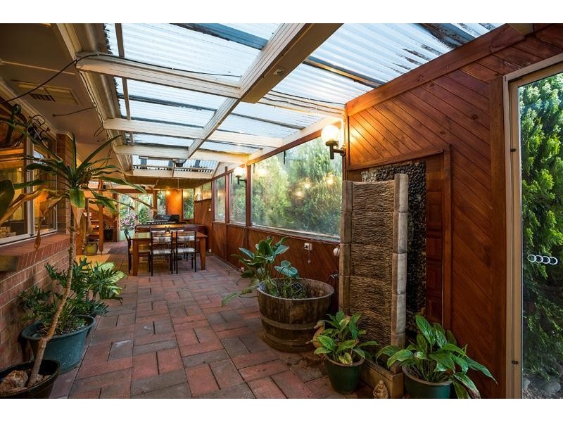 5 Marina Court, Hallett Cove SA 5158