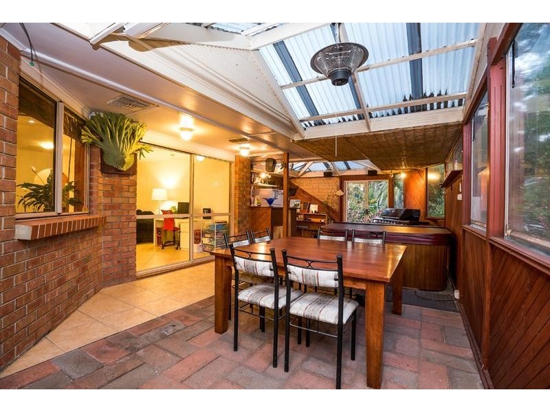 5 Marina Court, Hallett Cove SA 5158