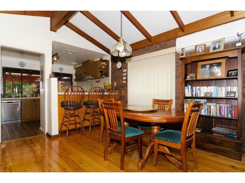 10 Kurnabinna Terrace, Hallett Cove SA 5158