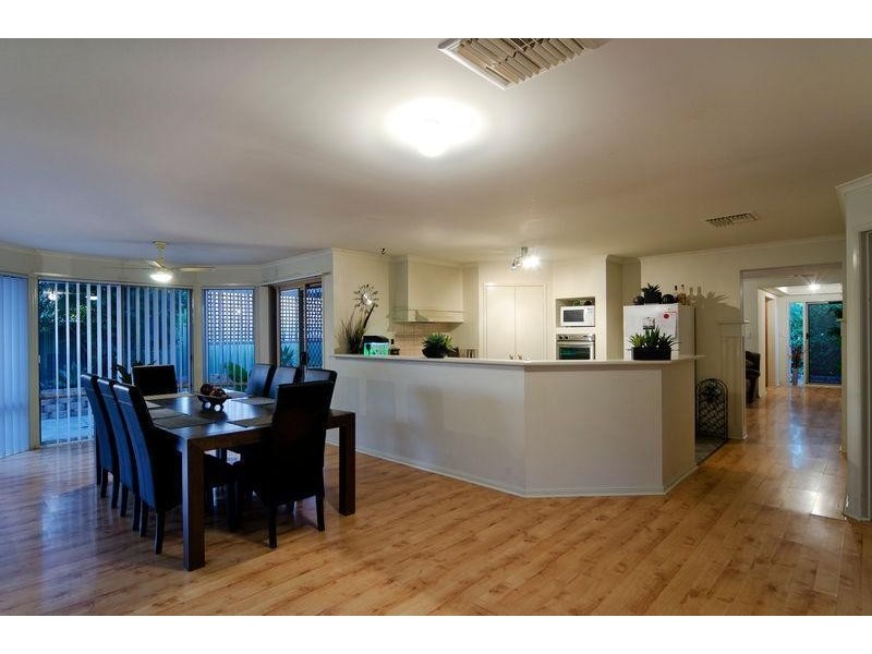 2 Broadbeach Drive, Maslin Beach SA 5170