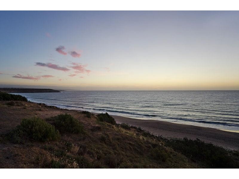 2 Broadbeach Drive, Maslin Beach SA 5170