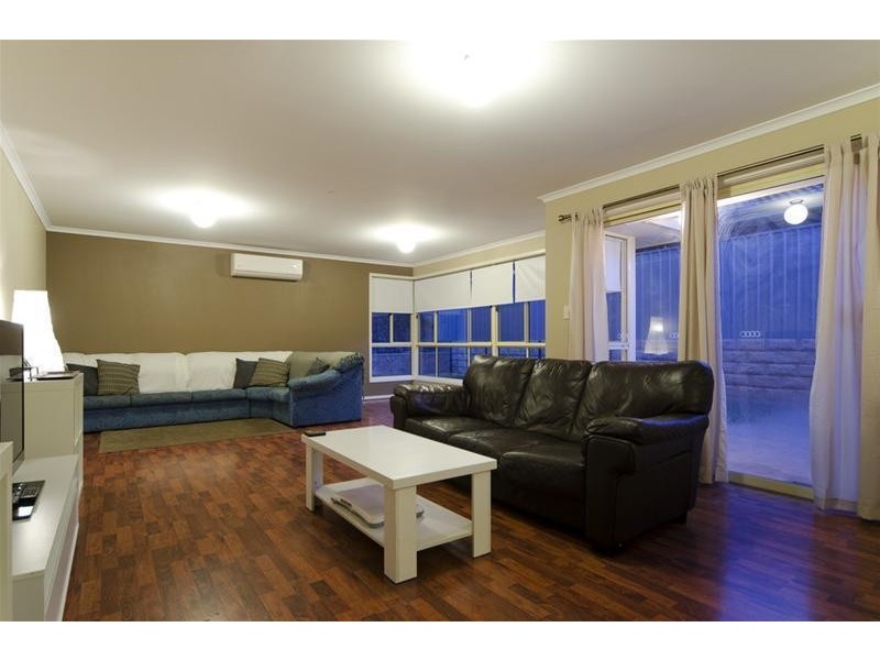 30 Albany Way, Seaford Rise SA 5169