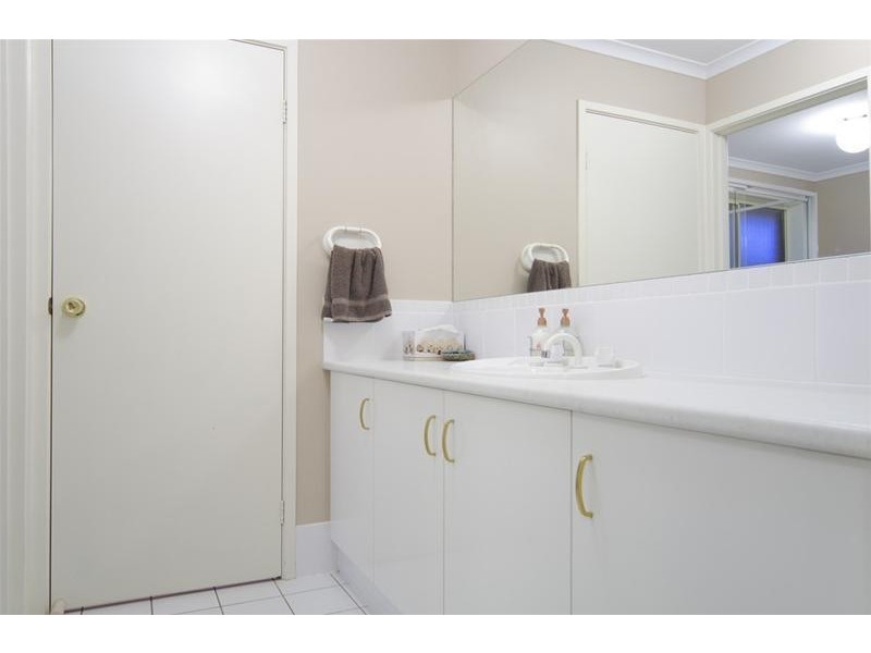 30 Albany Way, Seaford Rise SA 5169