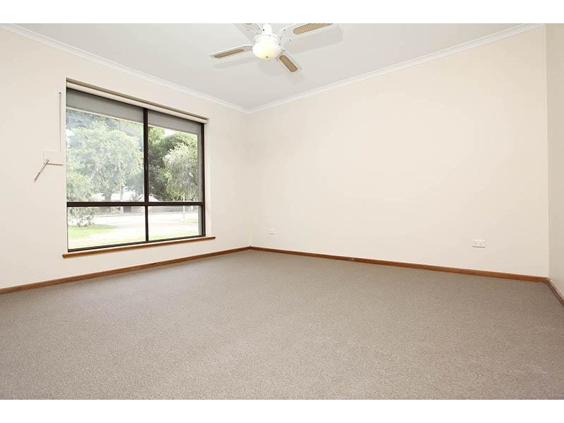 404 States Road, Morphett Vale SA 5162