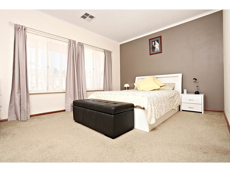 14 George Francis Drive, Mount Compass SA 5210