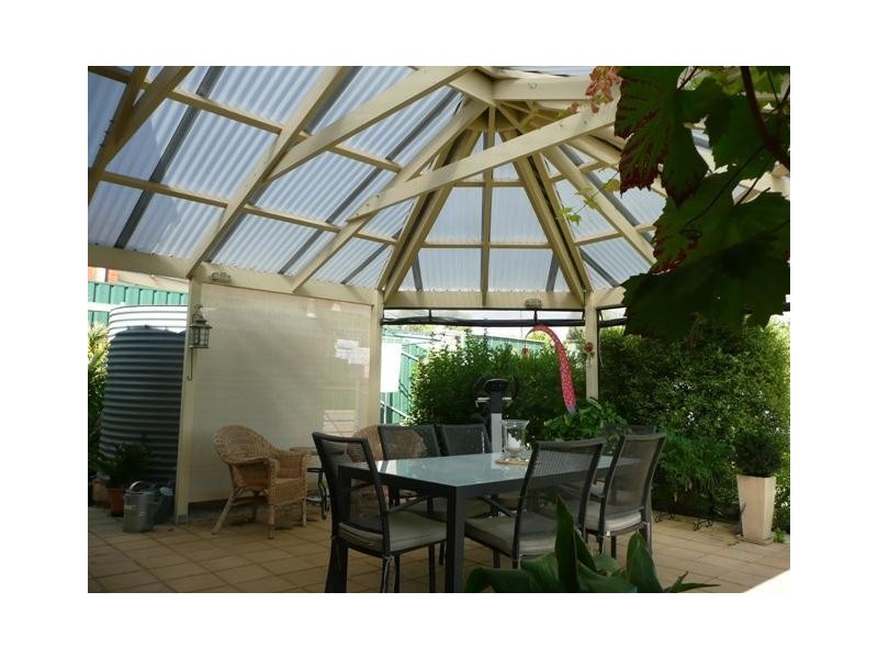 11 Chapman Avenue, Mclaren Vale SA 5171