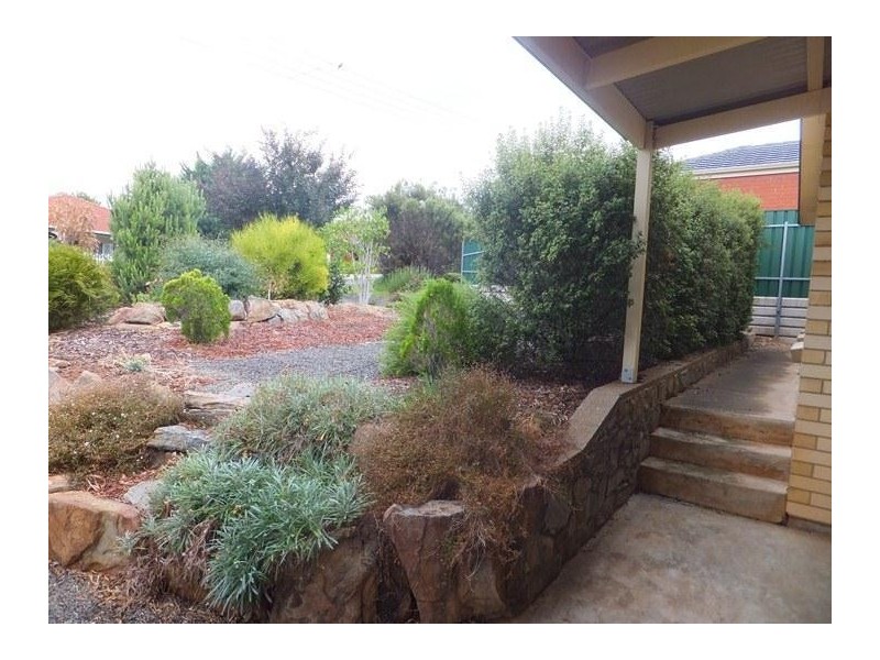 11 Chapman Avenue, Mclaren Vale SA 5171