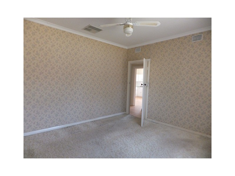 8 Field Street, Mclaren Vale SA 5171