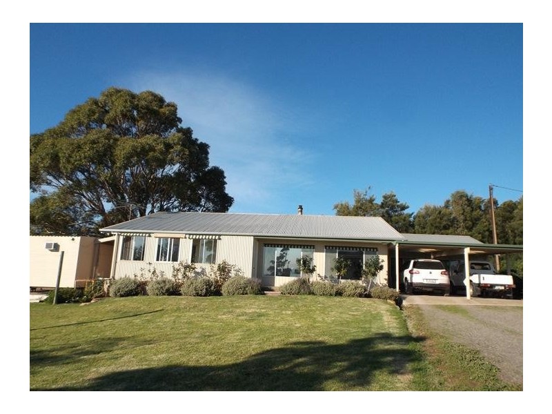 409 Plains Road, Sellicks Hill SA 5174
