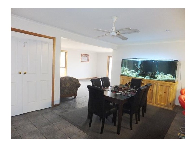 25 McKenzie Street, Aldinga Beach SA 5173