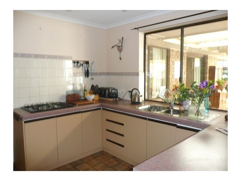 12 Macquarie Street, Moana SA 5169