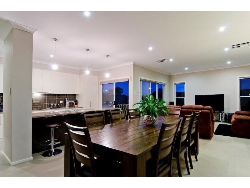 6 Alexander Terrace, Port Noarlunga SA 5167