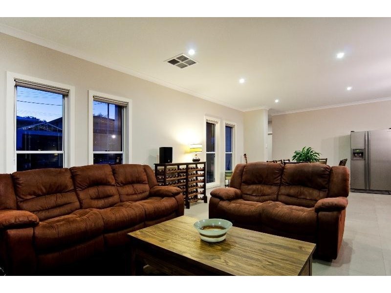 6 Alexander Terrace, Port Noarlunga SA 5167