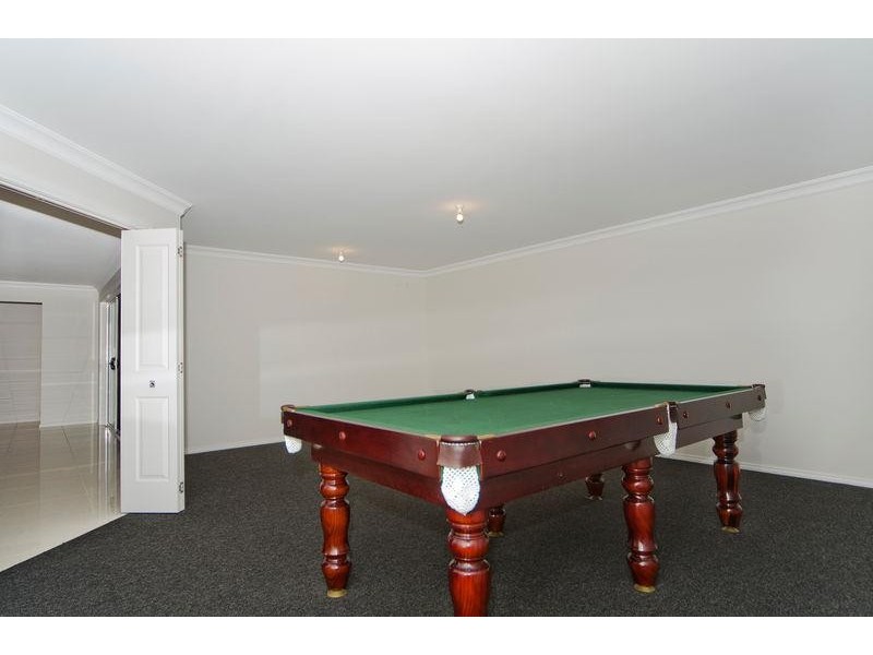 6 Bowering Hill Road, Port Willunga SA 5173