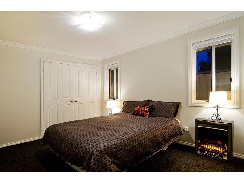 6 Bowering Hill Road, Port Willunga SA 5173