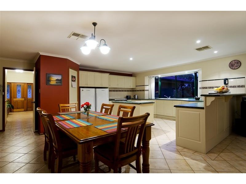 19 Seabreeze Crescent, Maslin Beach SA 5170